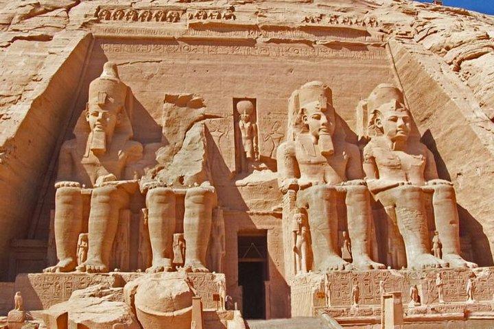 The Jewels Of Egypt's Desert -Multi-Day 5* Cruise, Train & More Luxe Experience