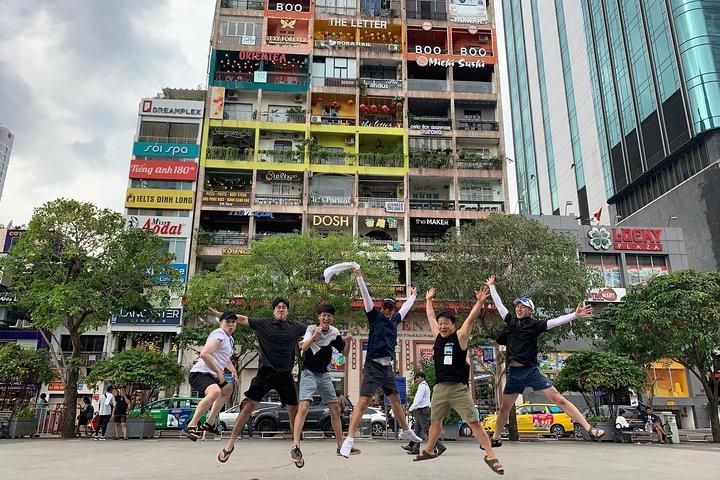 Saigon Slum tour, Chillspots tour by scooter | Female driver