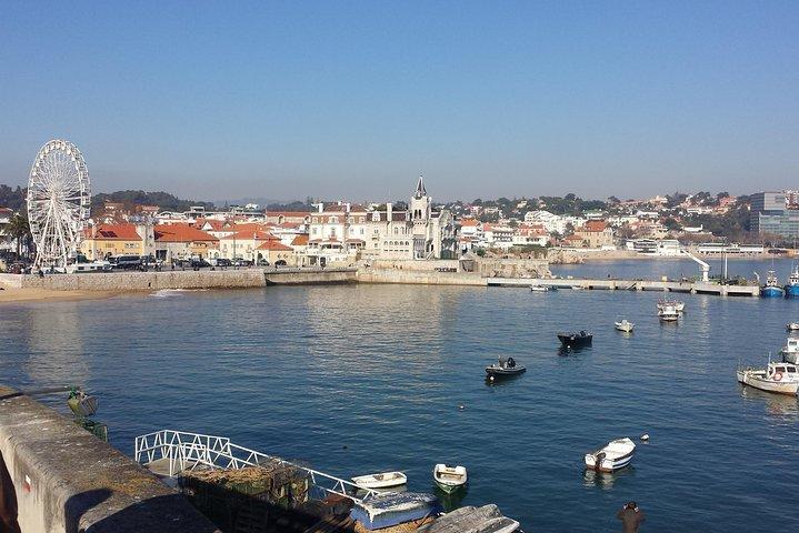 Private sightseeing Tour to Sintra and Cascais from Lisbon