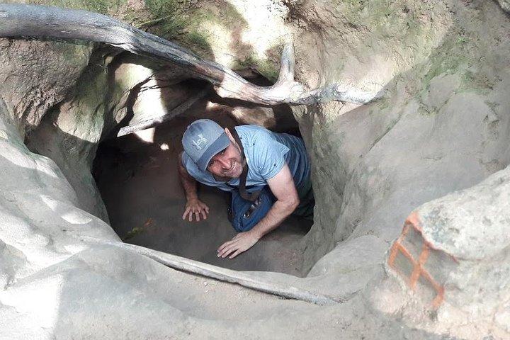 War Remnants Museum and Cu Chi Tunnels Full-Day Private Tour