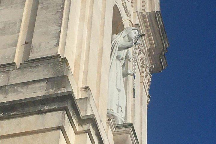 Divine Fátima Full Day Private Tour from Lisbon