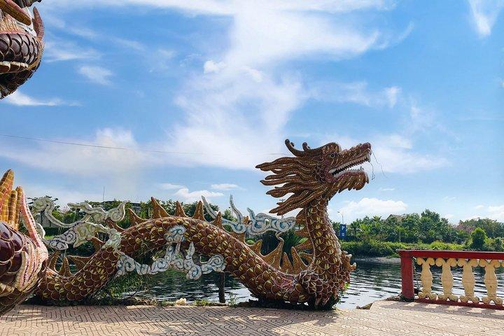 Private Speedboat Tour to Saigon’s Hidden Dragon Floating Temple
