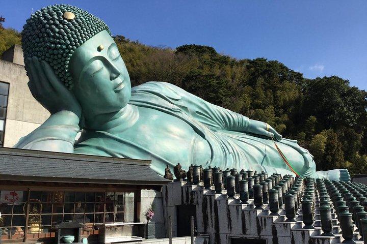 Tour Fukuoka or Nagasaki in safety and comfort with Private Guide