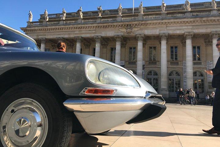 Private luxury tour of Bordeaux in a magnificent Citroen DS - 2 hours