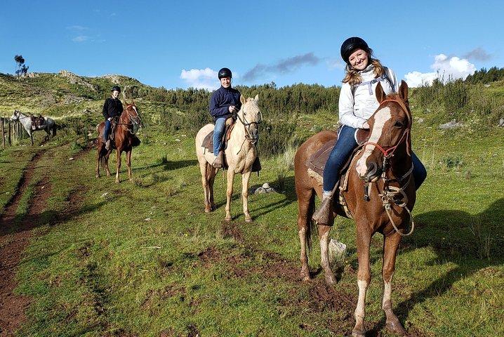 Horse Ride + Guided Visit To Sacsayhuaman