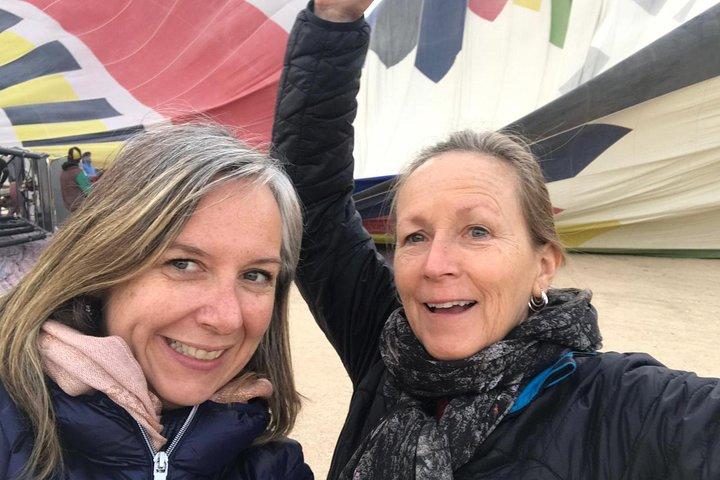 Sunrise Hot Air Balloon with Full Day Tour to the East and West Bank of Luxor