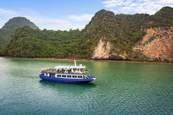 Lan Ha Bay day trip join small group & transfer express highway