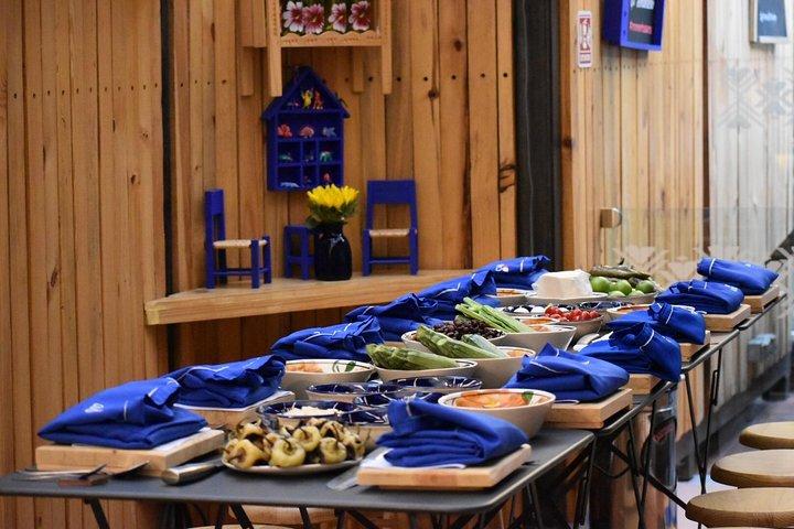 Mexican Street Tacos Hands-on Cooking Class and Market Tour