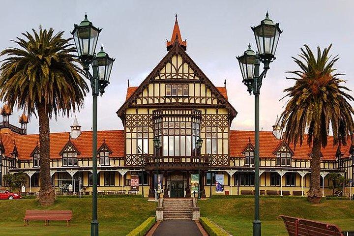 Rotorua Full Day Private Tour from Auckland