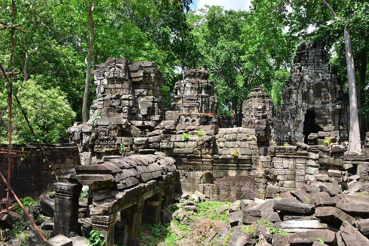 Private Banteay Chhmar, Banteay Toap & Ang Trapaeng Thma Guided Tour
