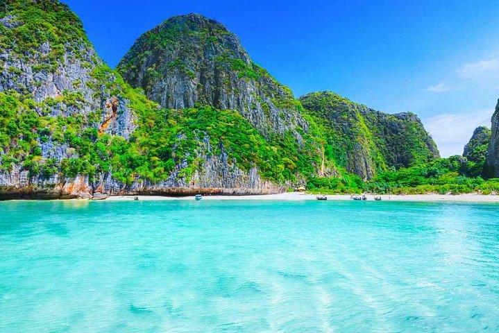 Phi Phi Bamboo Deluxe Plus Tour