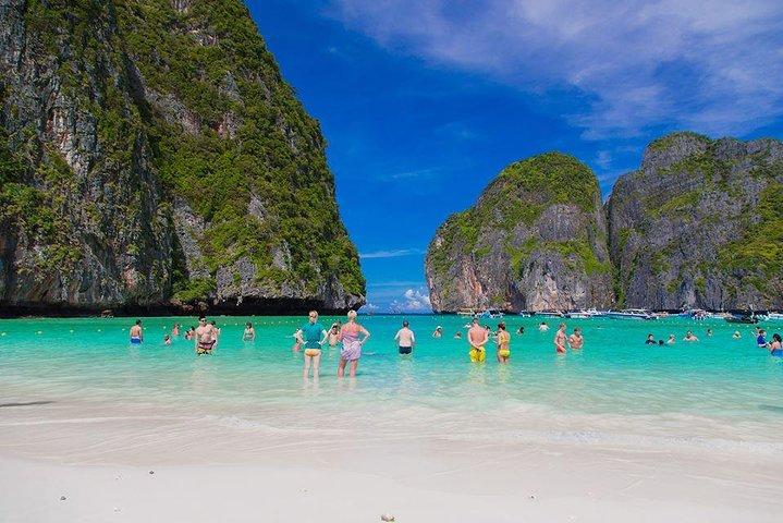 Phi Phi Bamboo Deluxe Plus Tour
