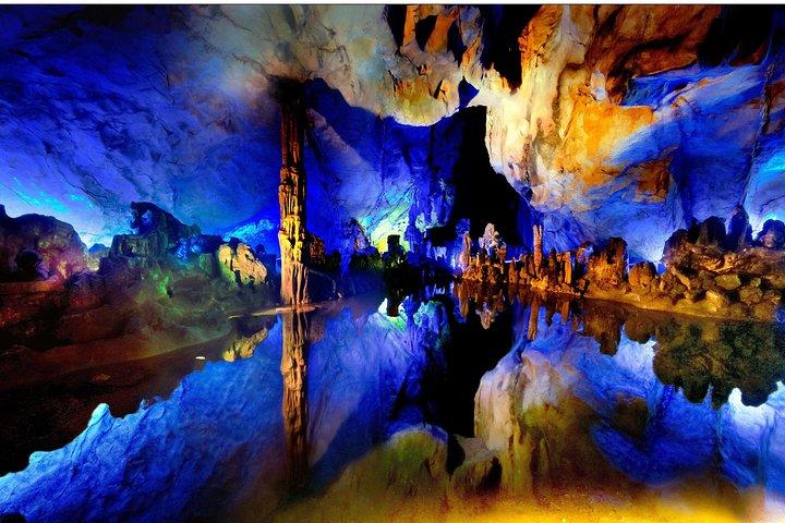 Guilin City Essence Day Tour: Reed Flute Cave, Elephant Trunk Hill and Fubo Hill