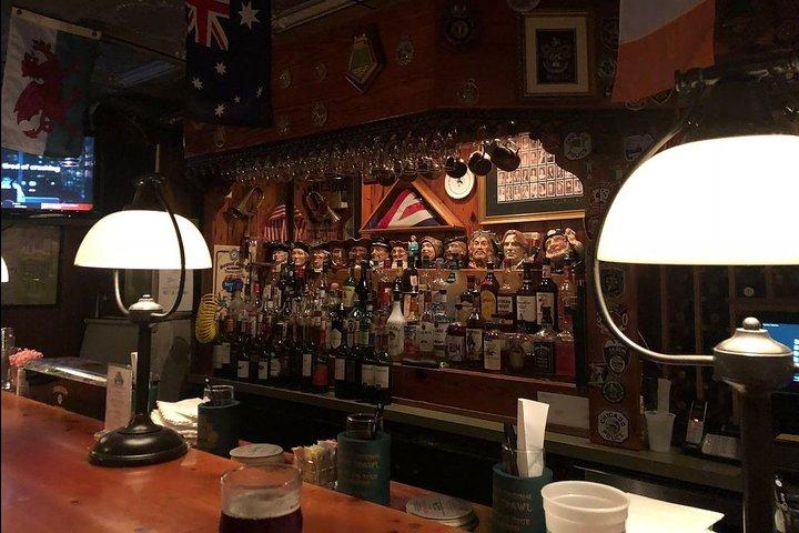 Creepy Crawl Night-Time Haunted Pub Walking Tour of Savannah's Historic District