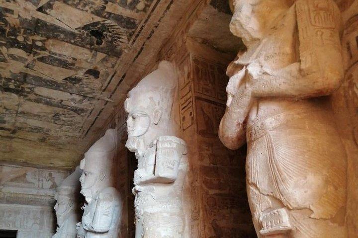 Private Day Trip to Abu Simbel from Luxor by vehicle