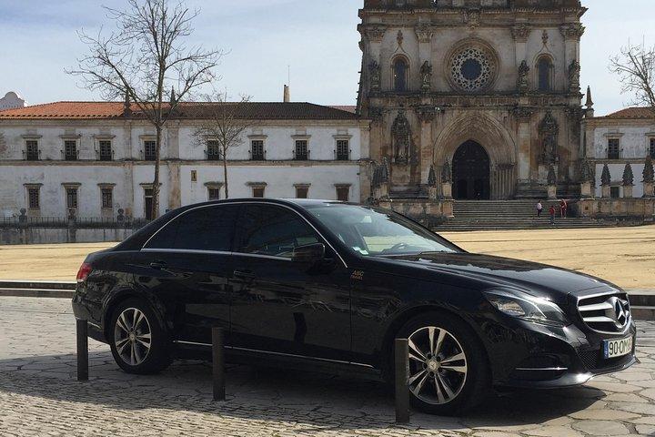 Private Transfer To or From Porto - Stops: Óbidos, Nazaré, Aveiro