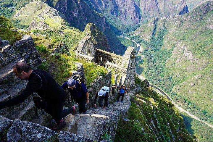 2-Day Tour to Huayna Picchu and Machu Picchu
