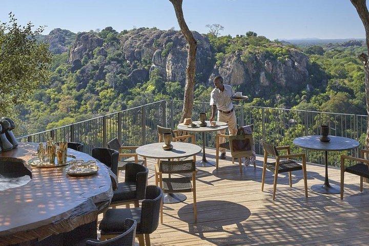 Victoria Falls : Scenic Day Tour, Lunch & Helicopter Flight
