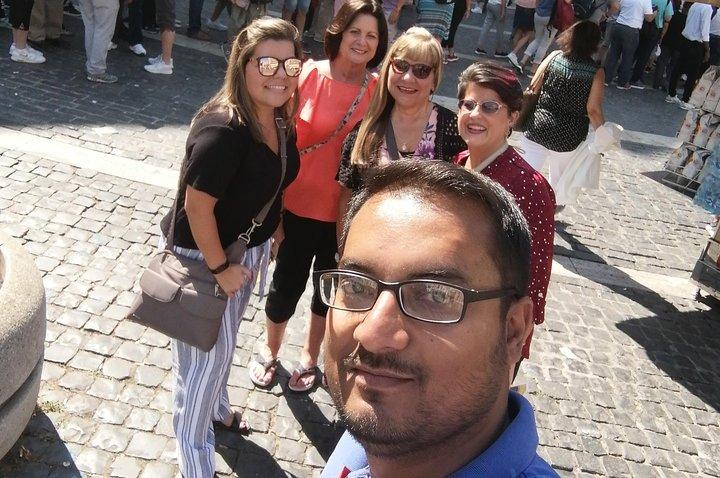 Skip-The-Line Tour: Vatican Museum & Sistine Chapel