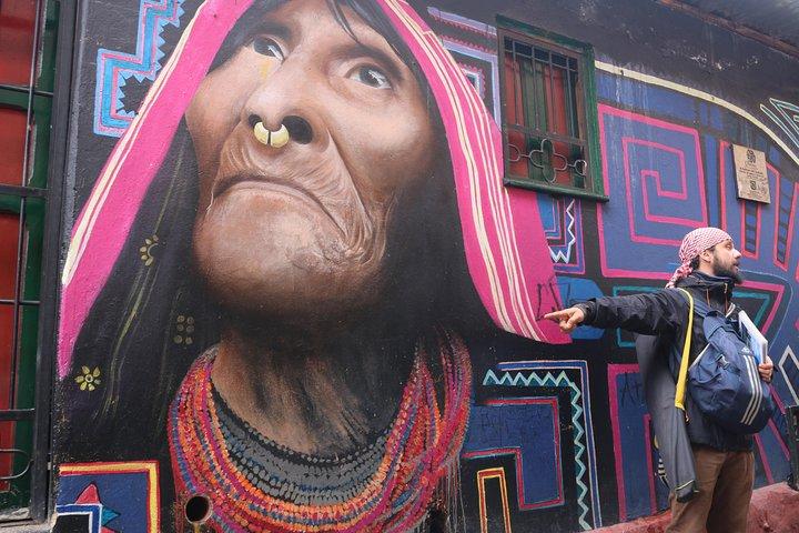 La Candelaria Bogotá Private City Tour 3H with Transportation