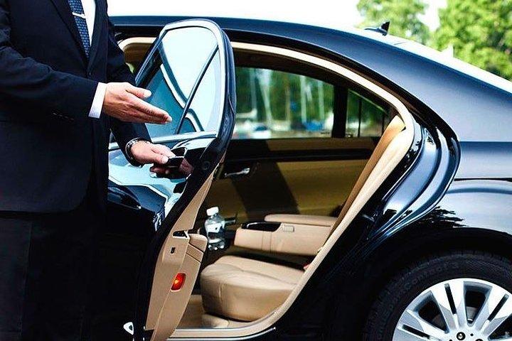 Buenos Aires: Private EZE Airport Transfer