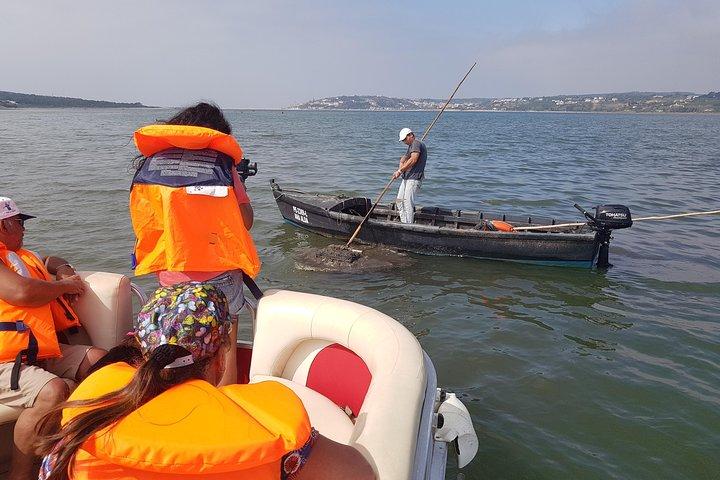 Boat tours in the Óbidos Lagoon