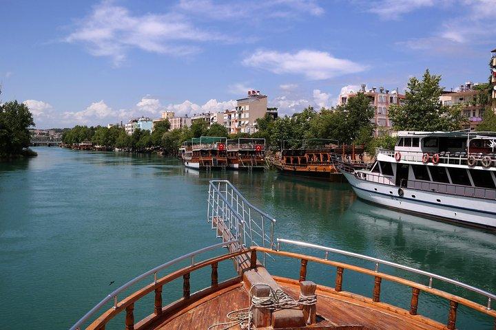 Manavgat River Boat Trip, Grand Bazaar Tour with Lunch from Side