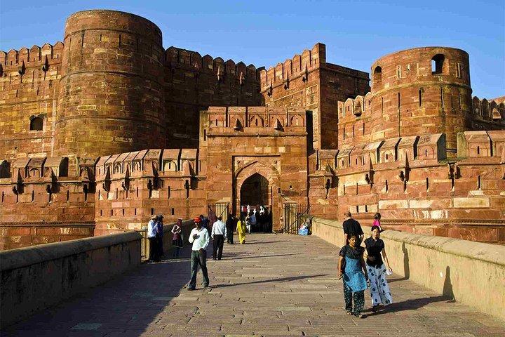 Taj Mahal and Agra Same Day return Trip from Jaipur
