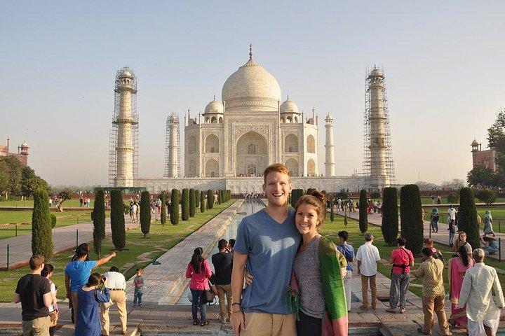 Full Day Taj Mahal, Agra Fort and Fatehpur Sikri Private Tour