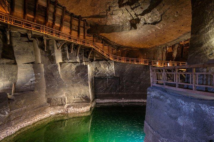 Krakow: Wieliczka Salt Mine Guided Tour with Transport