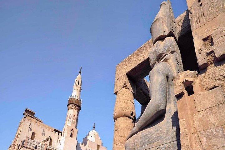 Tour in the tourist market in Luxor and the mosque of Sidi Abou El Haggag Luxor