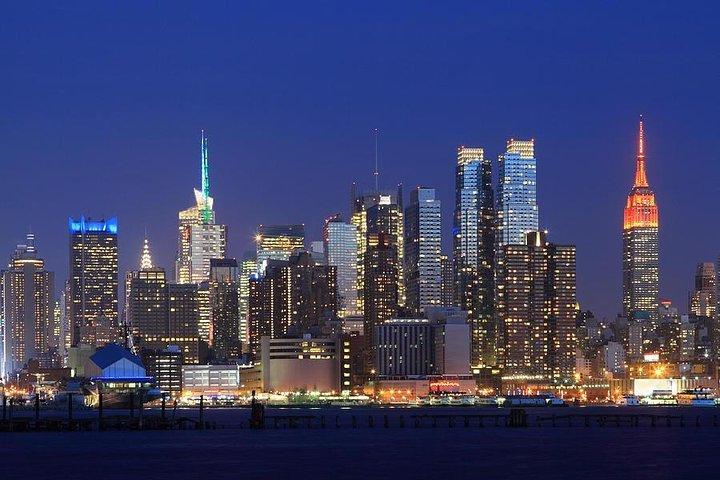 New York City Private Night Tour with Driver-Guide