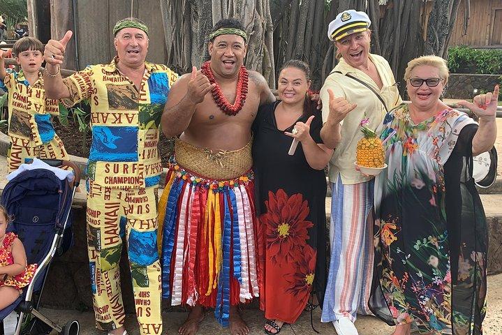 Oahu : Luau de los Reyes Tour in Polynesian Cultural Center