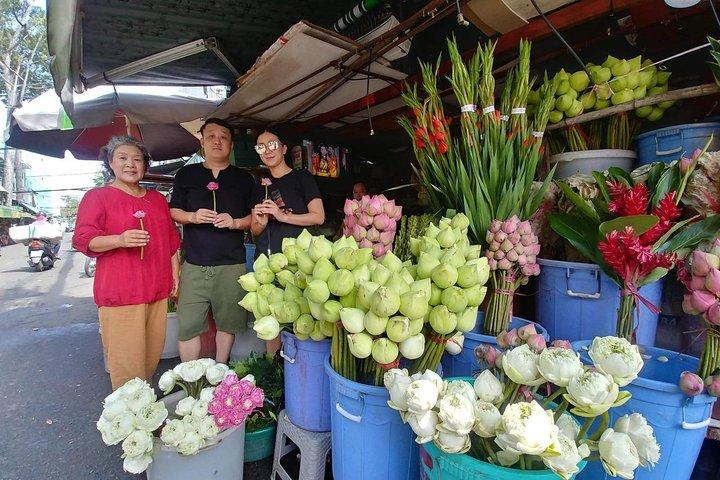 Saigon Market Tour by motorbike ( different markets in HCMC)