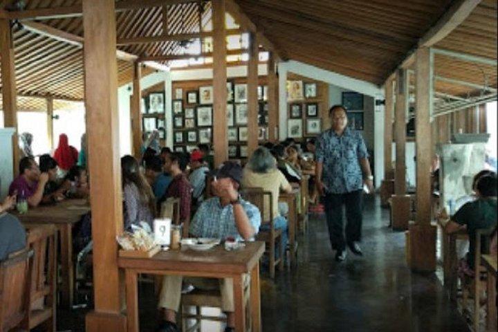 Prawirotaman Night Food Tour