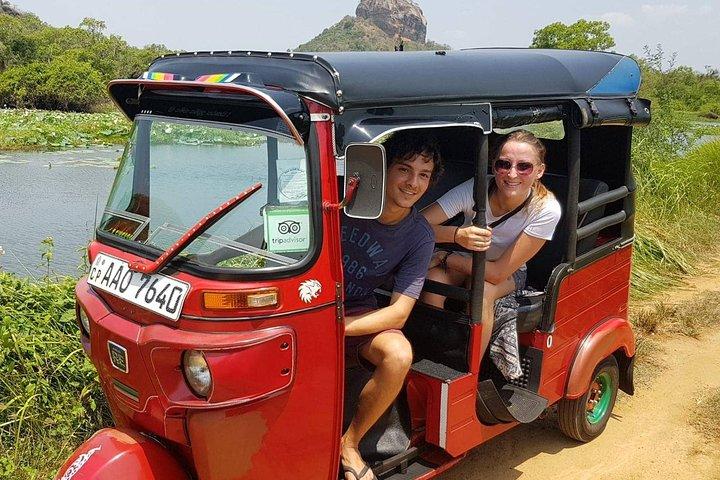 Village tour Sigiriya Rock, Pidurangala Rock and Dambulla temple