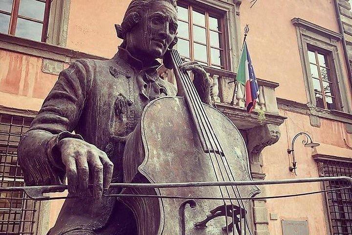 Private Guided Tour: Pisa and Lucca from Florence