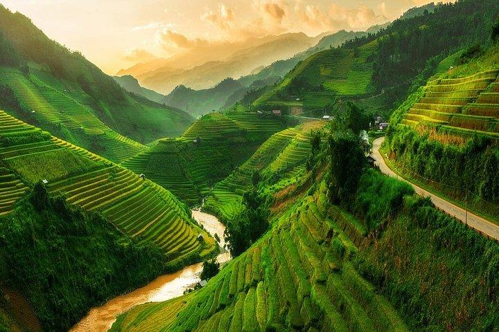 8-Day Package Tour: Hanoi - Ninh Binh - Sapa - Halong Bay