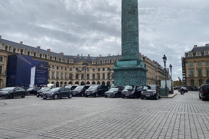 Full Day Paris Shopping By Luxury Car