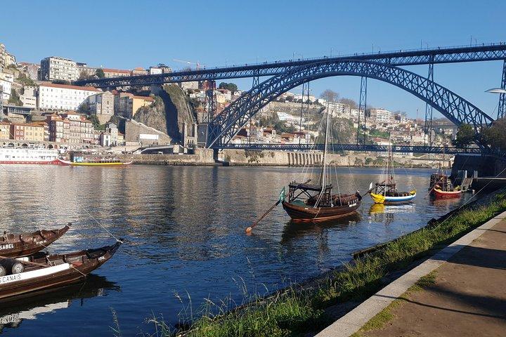 Aveiro / Porto / Gaia full day Private tour