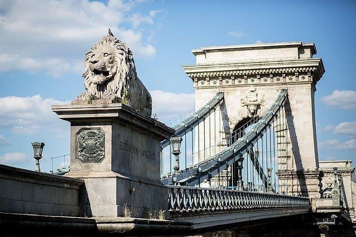 Private Transfer from Budapest Hotels to Budapest Cruise Ports