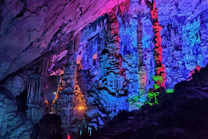 Half-Day Guilin City Tour: Reed Flute Cave and Elephant hill