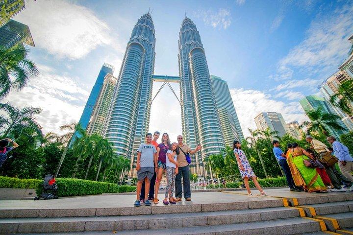 From Singapore : Day Trip to Kuala Lumpur & Malacca with Personal Chauffeur
