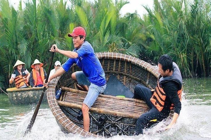 Hoi An Basket Boat Tour ( basket boat, visit water coconut forest, fishing crab)