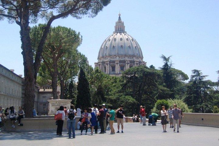 Vatican Museums & Sistine Chapel Skip The Line Guided Tour
