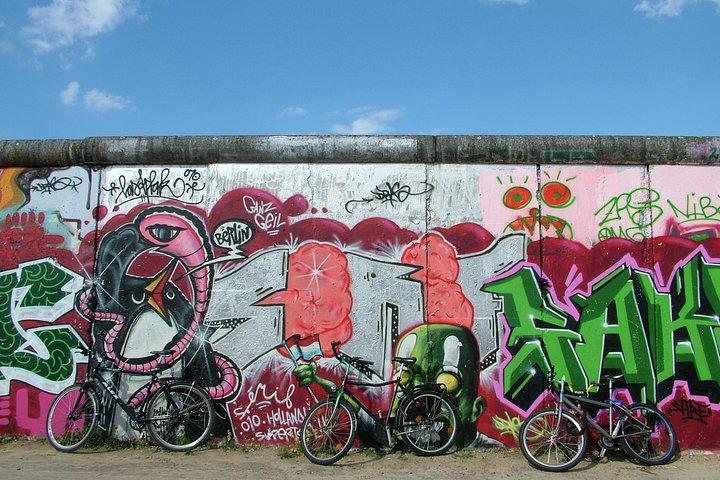 Berlin Blitz by Car: 2-hour Private Tour with a Vehicle