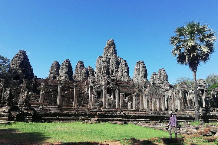 Angkor Wat Bayon and Ta Prohm with a short walk to ancient city