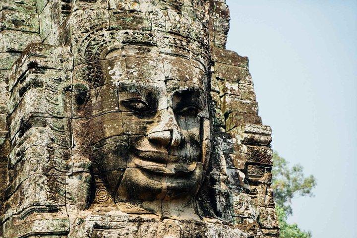Stunning Memoires of an Angkor Era