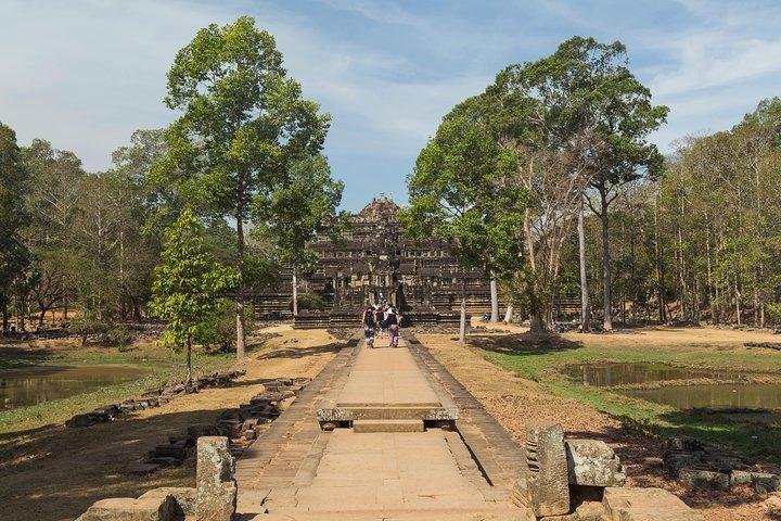 Stunning Memoires of an Angkor Era