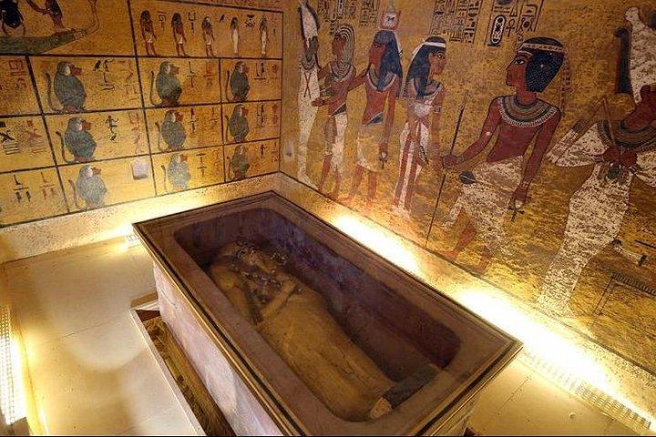 From Hurghada:Day Trip to Luxor and Valley of the Kings